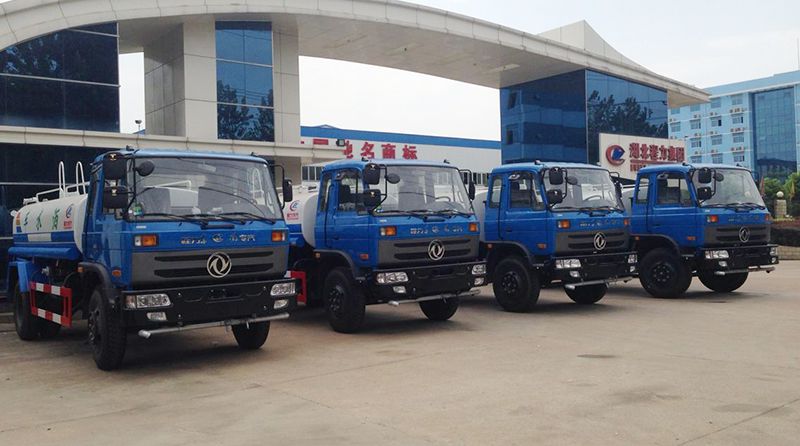 10����ˮ܇�DƬ