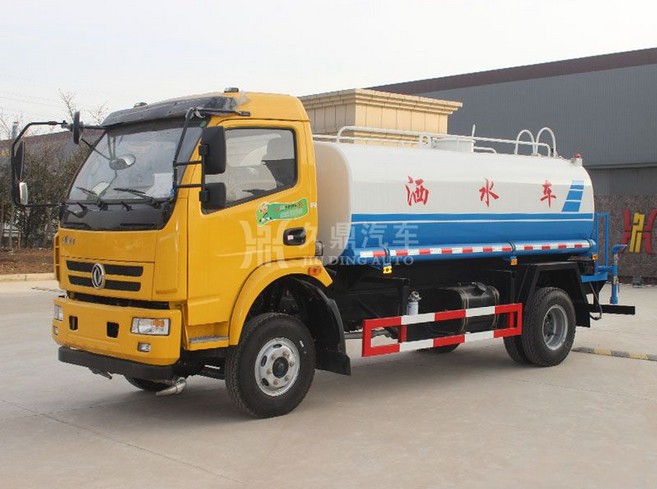 工程灑水車租賃價格_8噸東風大多利卡工程灑水車價格2