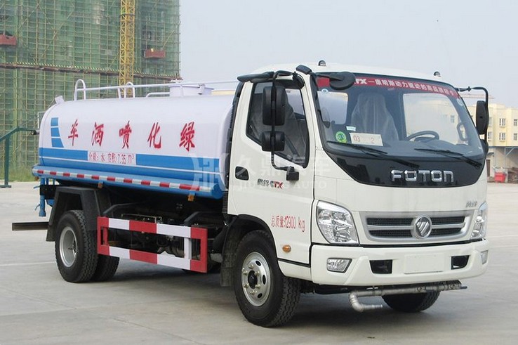 8噸福田奧鈴灑水車(chē)圖片 8噸福田奧鈴灑水車(chē)圖片