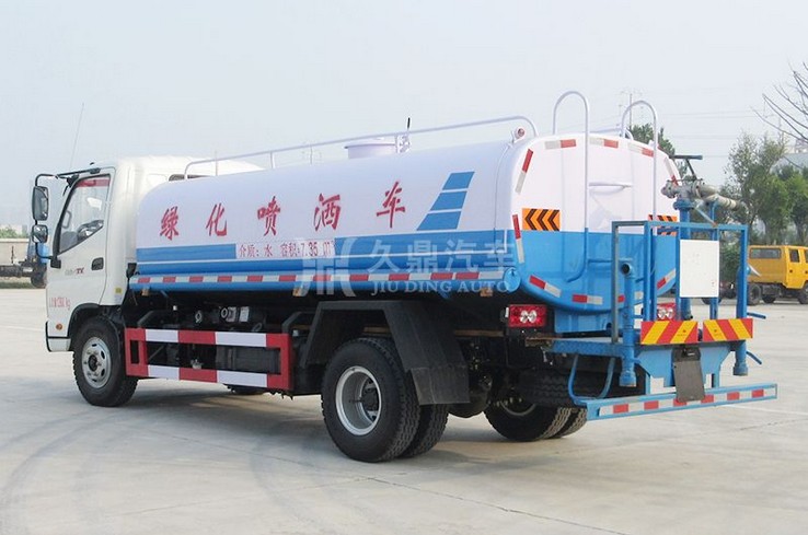 8噸福田奧鈴灑水車(chē)圖片 8噸福田奧鈴灑水車(chē)圖片