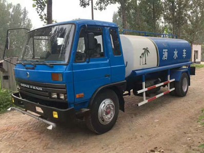 10噸東風145老款二手灑水車價格2