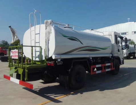 �|�L(f��ng)�����¿�12���G����ˮ܇�S�҃r��4