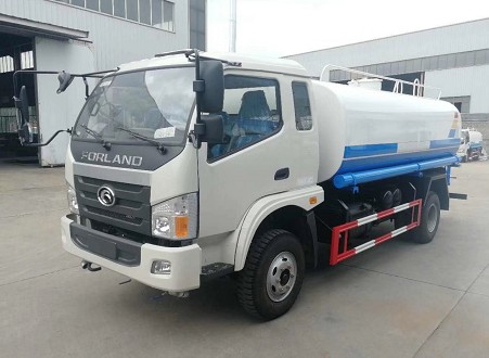 8方灑水車上什么牌照_福田瑞沃9噸綠化灑水車廠家價格4