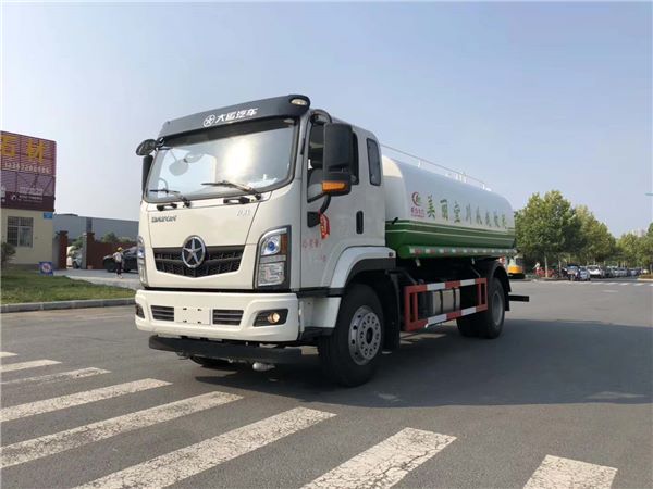 大運致勝15方灑水車圖片 大運致勝15方灑水車圖片