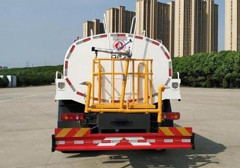 東風(fēng)12噸純電動灑水車 東風(fēng)12噸純電動灑水車