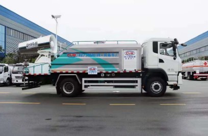 10���ȁ���T8��늄�(d��ng)�։m܇