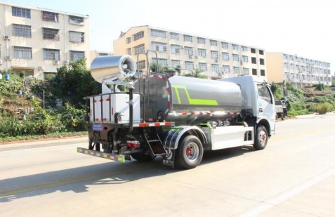 東風凱普特5方純電動灑水車_CLT5080GPSEQBEV型純電動綠化噴灑車3