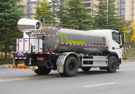 福田瑞沃大金剛純電動(dòng)灑水車(chē)_10方純電動(dòng)綠化噴灑車(chē)3